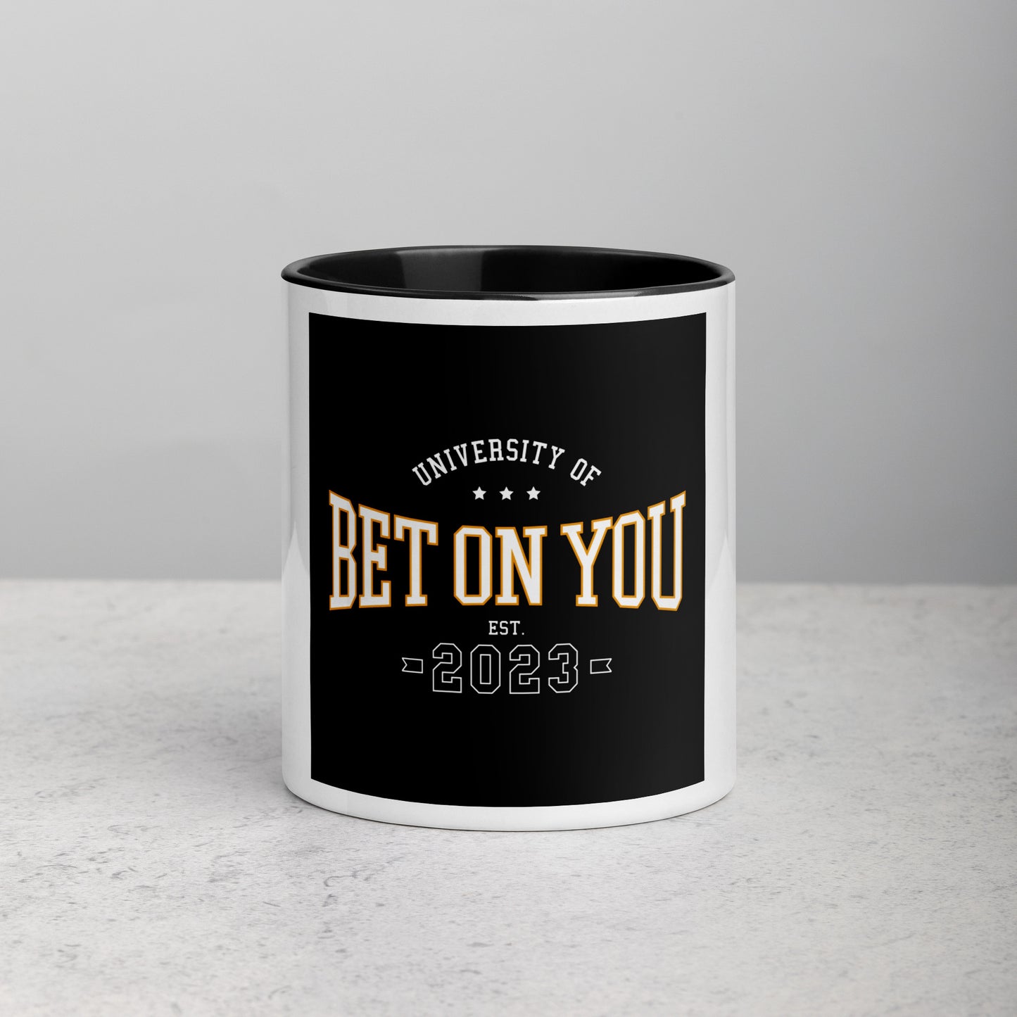 BET ON YOU UNIVERSITY Mug (black & white)