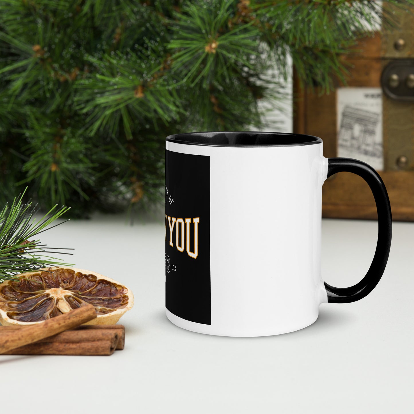 BET ON YOU UNIVERSITY Mug (black & white)
